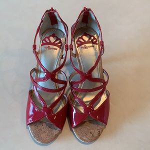 Fergalicious by Fergie Red Heels, size 7M
